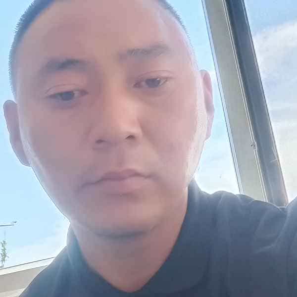 35岁岁内蒙古单身帅哥 - 万宁吉缘网